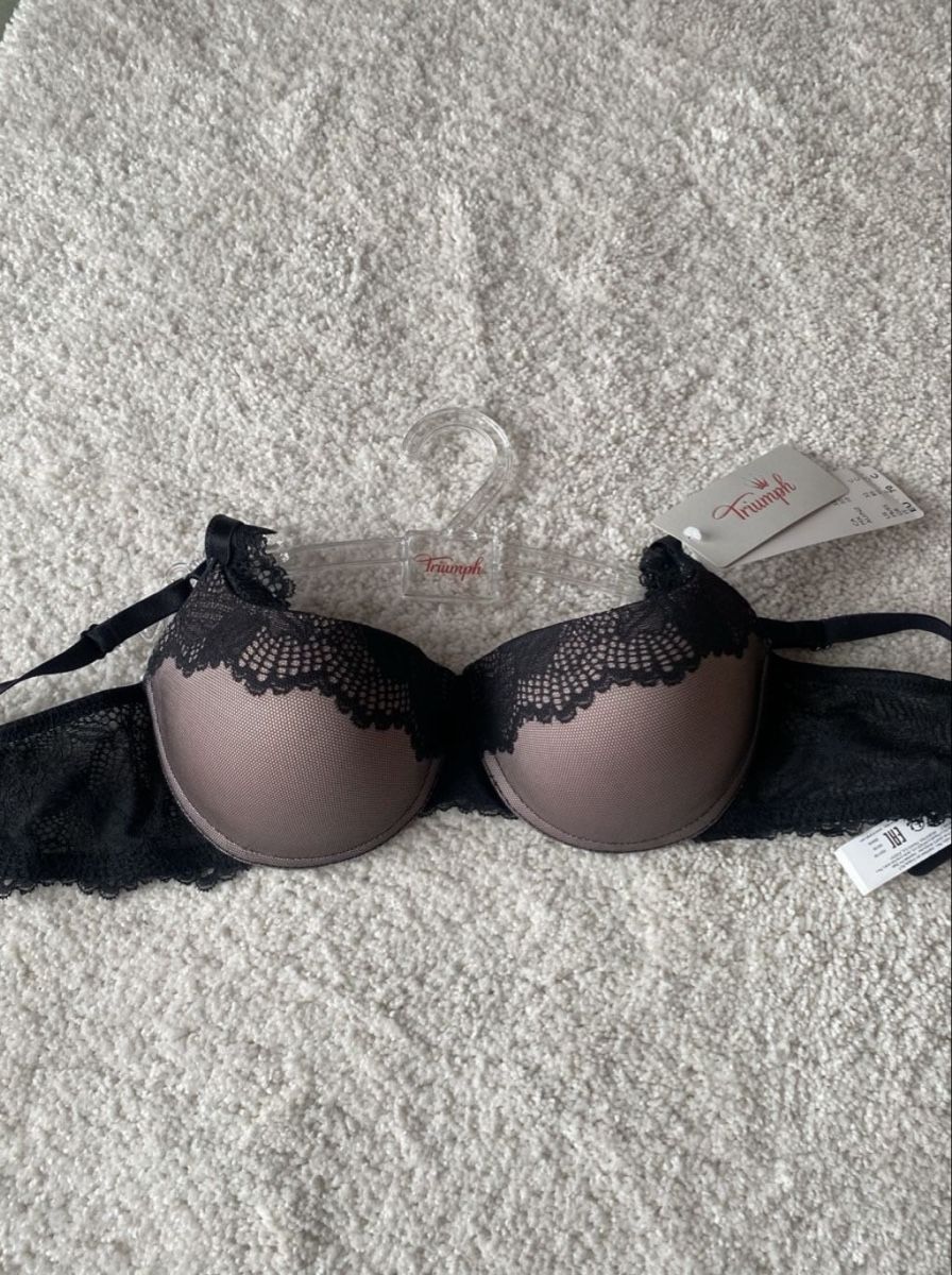 Triumph Altra biancheria intima: neue BH von Triumph – Nuovo e nell'imballaggio originale da Chur venduto da rom_58jn 1