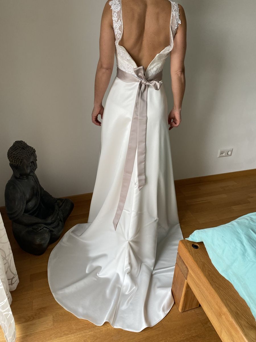 Vestiti: Brautkleid, schlichte A-Linie, Grösse 36 – Usato da Zürich venduto da Drengemann 1