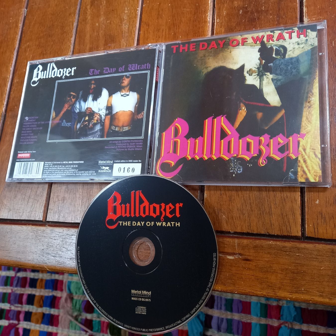 CDs: bulldozer- the day... – Gebraucht aus St-Cergue von VeganWarrior