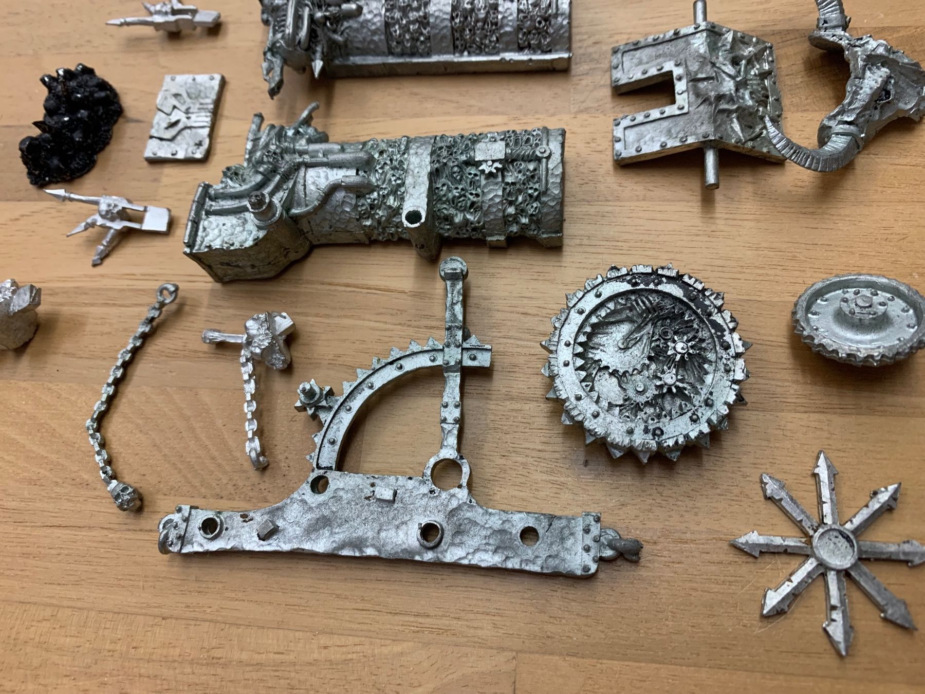 Statuette: Warhammer old world Chaos Todbringer – Usato da Winterthur venduto da Compiorg 3