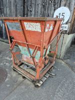 Betonkübel gebraucht