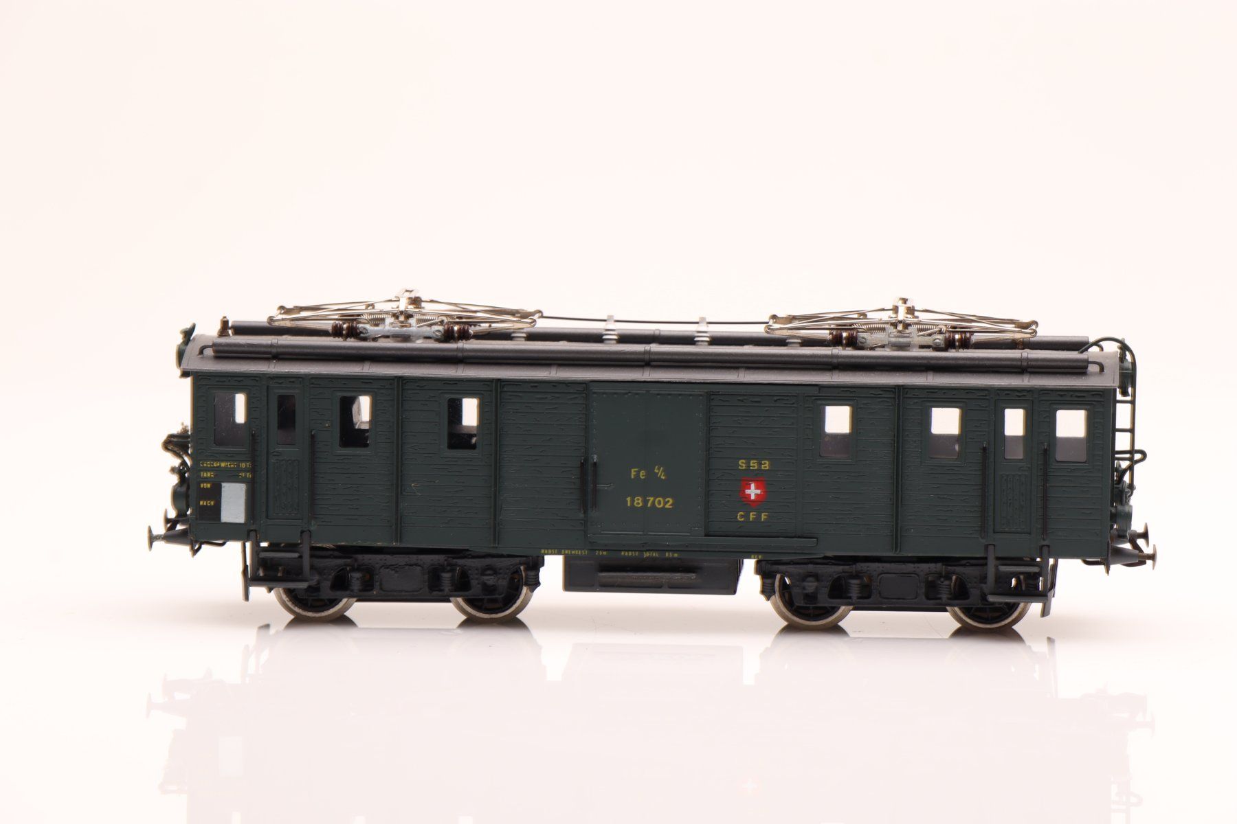 SBB/CFF/FFS Modellini di ferrovie: SMF AG A312 C/2 SBB Fe 4/4 DC, H0 – Usato da Ried (Muotathal) venduto da Modellbahn.swiss 1