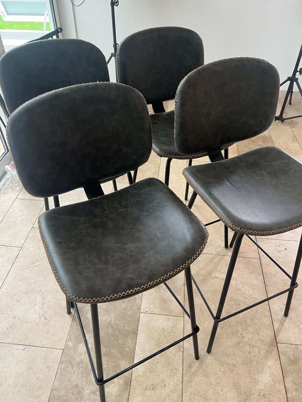 Sgabelli: Barhocker / Bar Stools – Usato da Wangen ZH venduto da Blumen29
