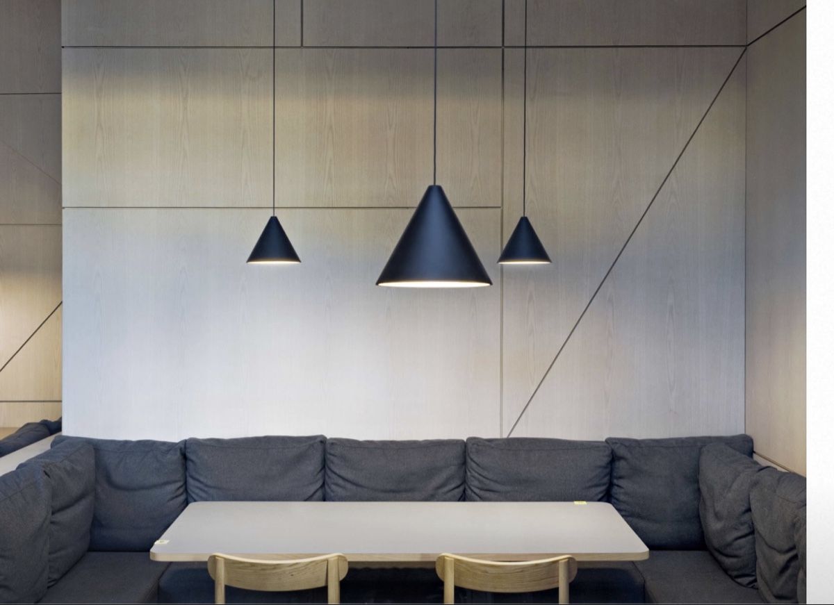 Artemide Lampen: Artemide String System - 2 Leuchten und Bodentrafo – Gebraucht aus Thalwil von Zuerichparis 4