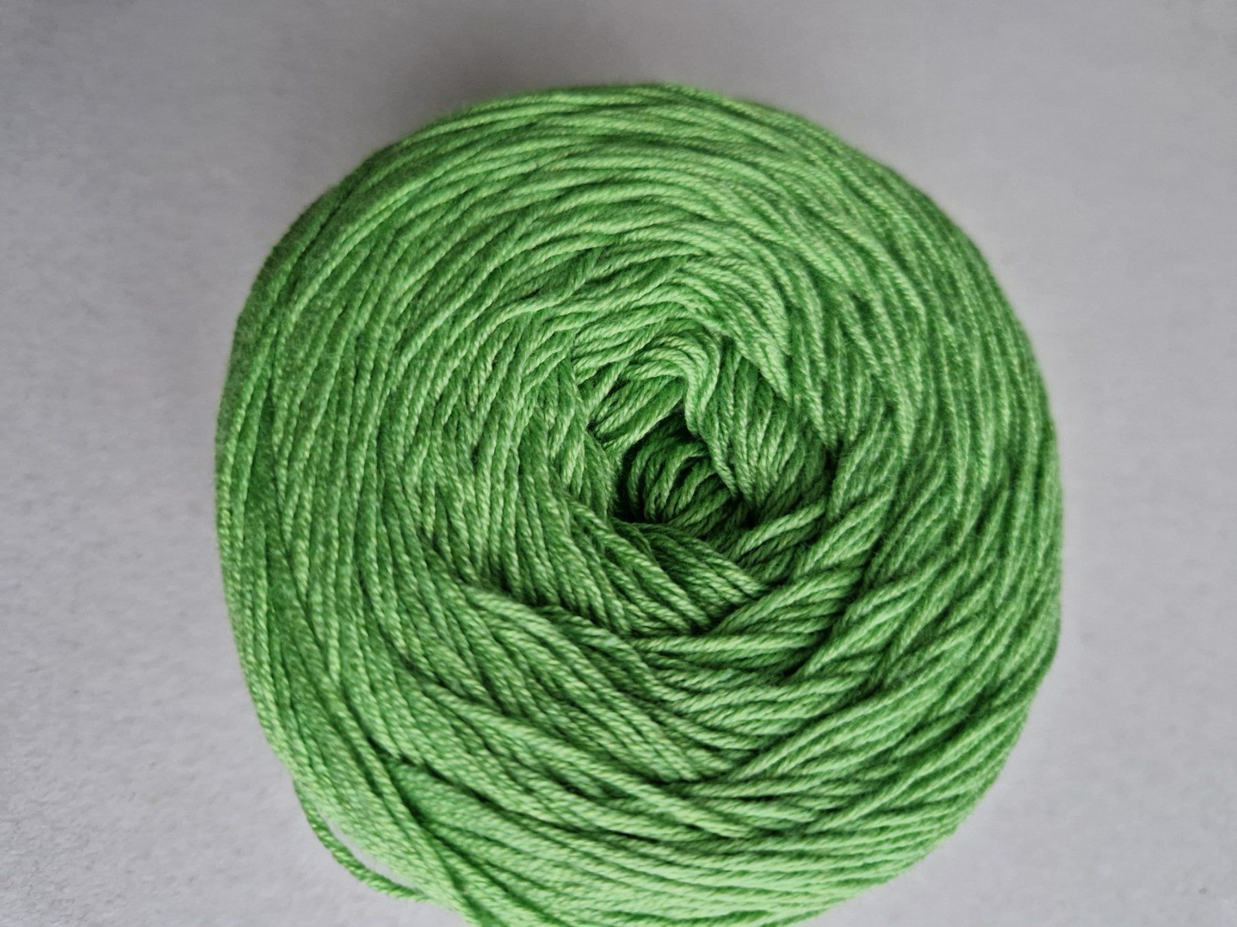 Lana: Strickgarn BW/Acryl (Nr. 145) – Nuovo (secondo la descrizione) da Ursenbach venduto da gruenblau