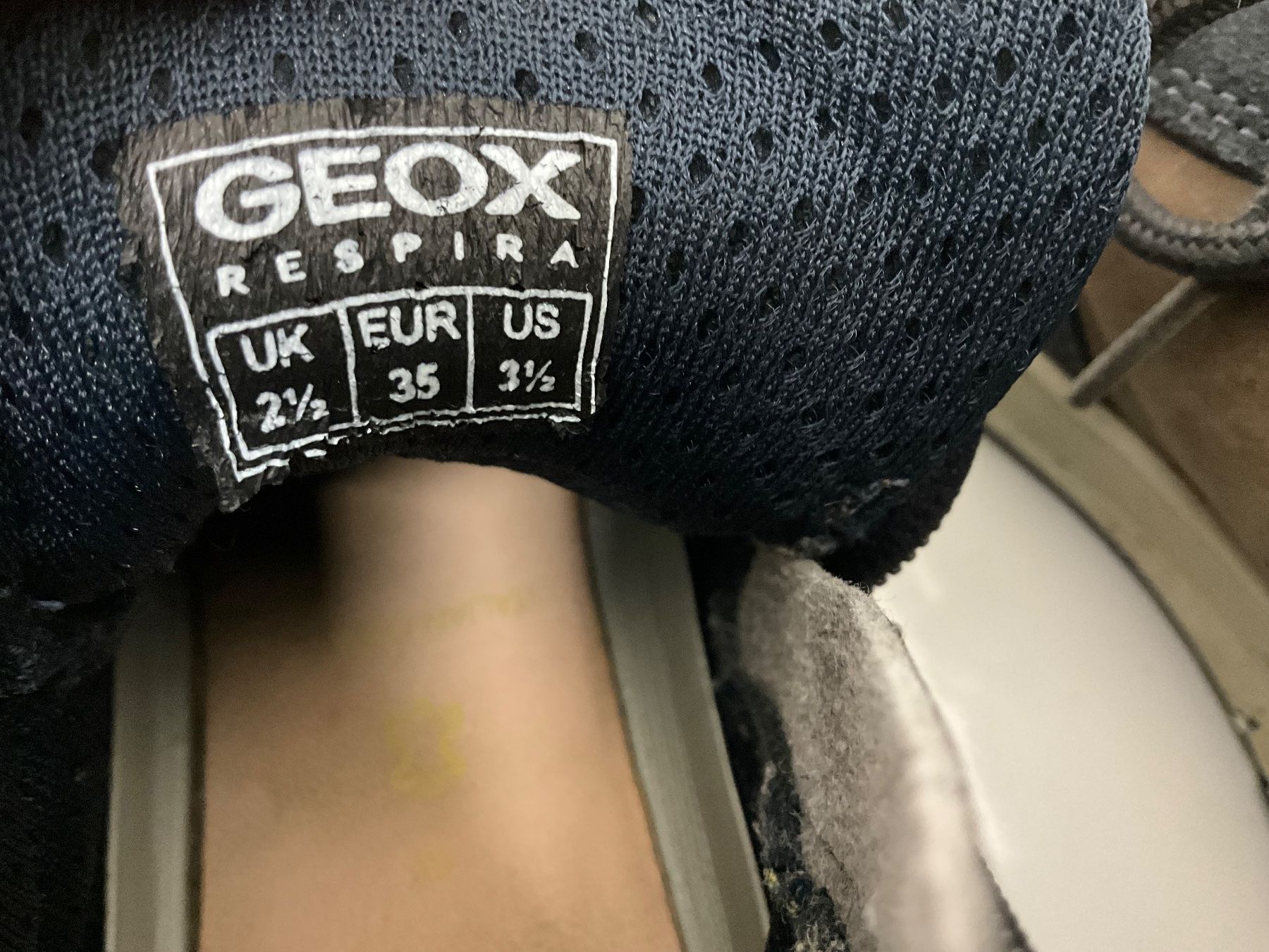 Geox Scarpe per ragazzi: Geox Jungen Astuto Sneaker Gr.35, top – Usato da Siebnen venduto da mac_8tmv 6