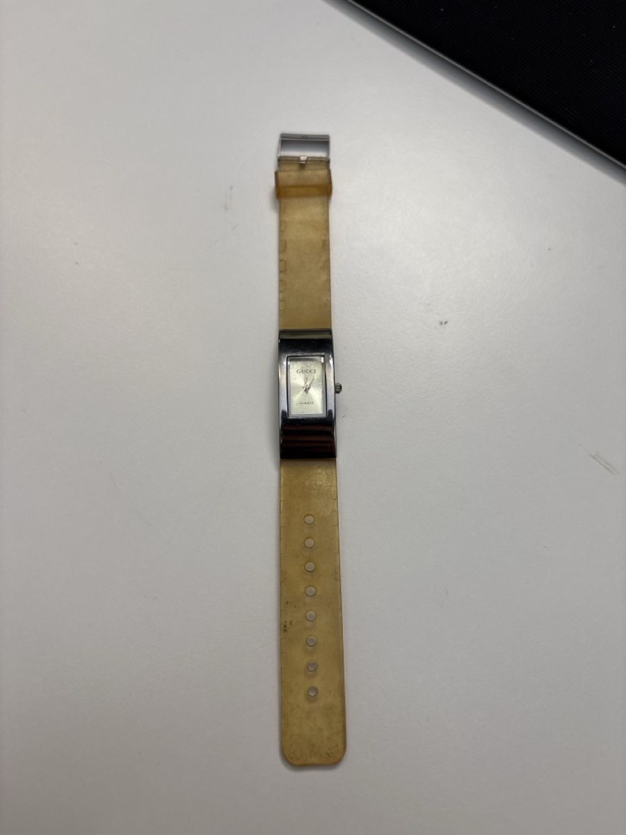 Gucci Uhren: Montre Gucci Vintage  – Gebraucht aus Bulle von dir_m5hc