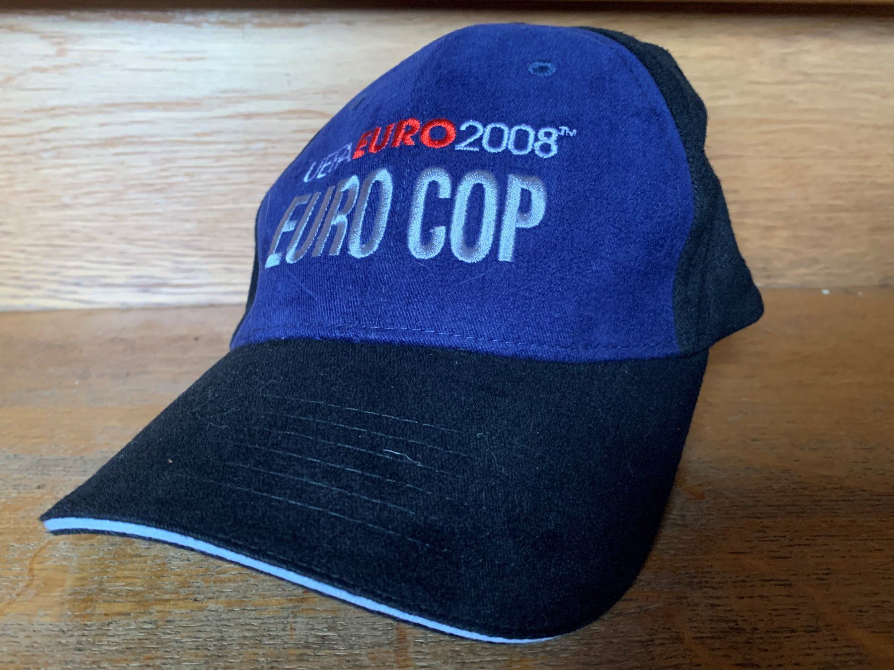 Uniformen: Euro Cops Polizei Cap von der EURO 08 – Gebraucht aus Volketswil von zwitsch33