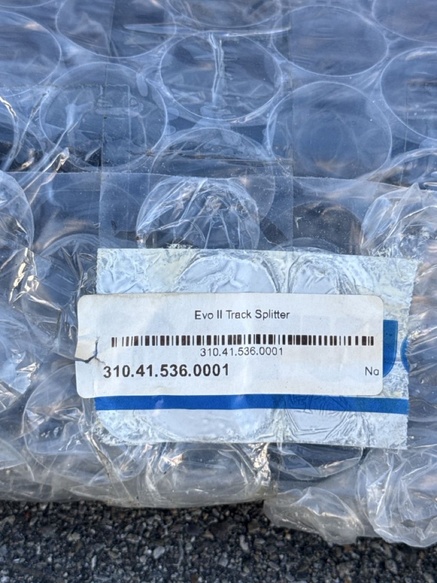 BMW Tutti pezzi di ricambio auto: E36 Evo 2 Splitter  – Nuovo e nell'imballaggio originale da Gossau ZH venduto da fabio024 2
