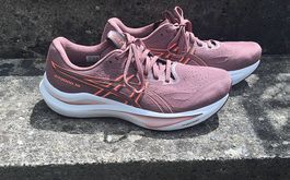 Asics neuwertig GT-2000 14 Damen Laufschuh