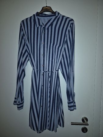 Superschönes Hemd-Kleid mit gürtel ! Gr. 42/44