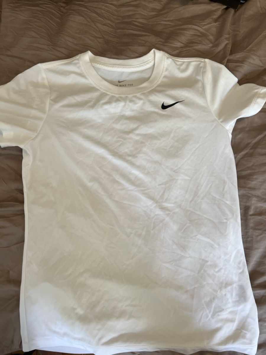 Nike T-shirts: Nike T-shirt – Neuf (Voir description) à Zürich par fla_2552