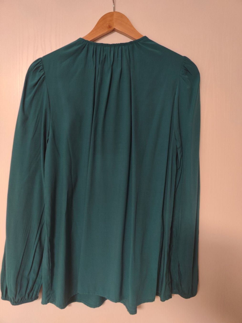 Esprit Camicette: Langarmbluse von ESPRIT – Usato da Jona venduto da Curtis90 3