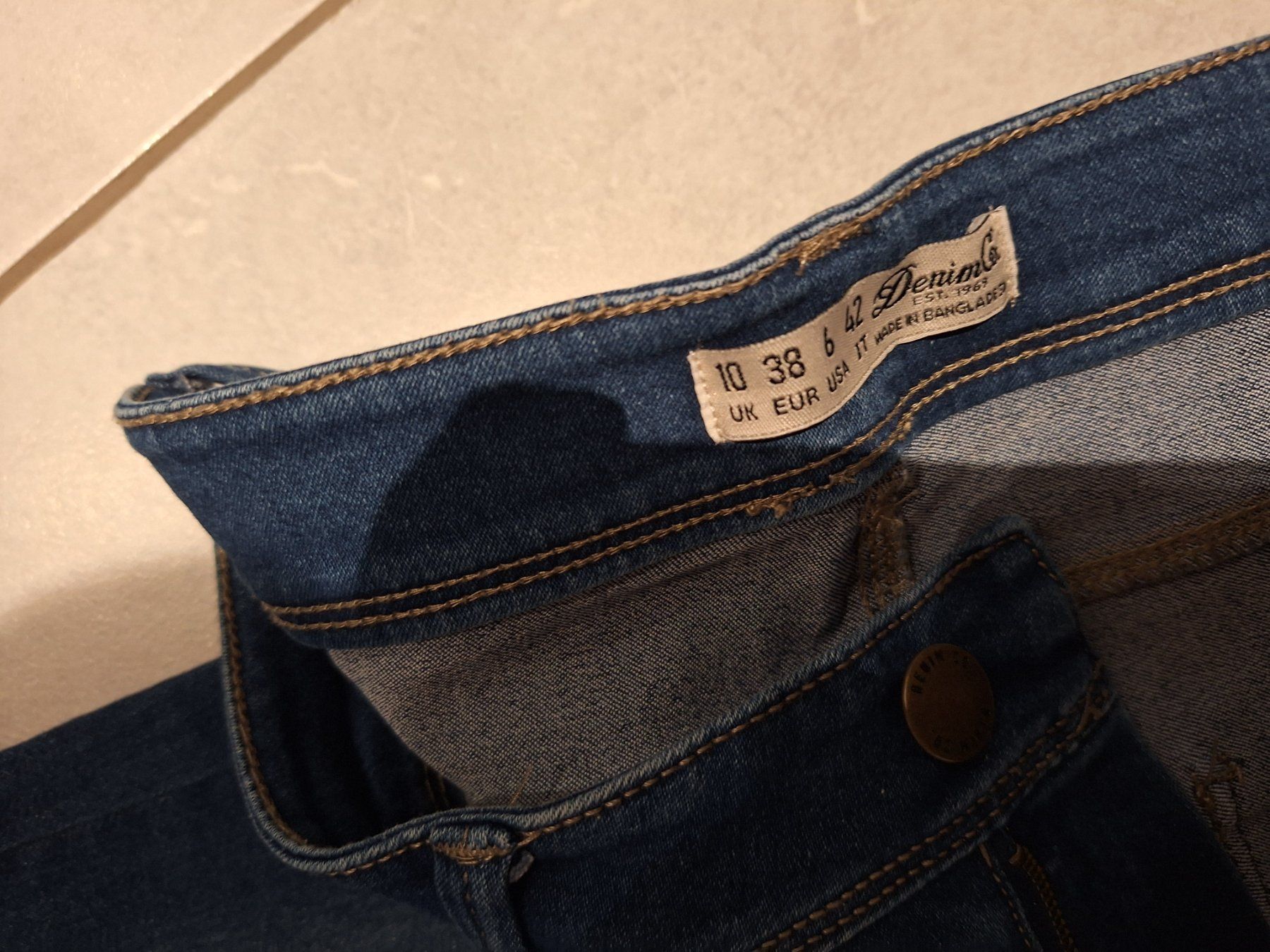 Lotti di vestiti: 9 teiliges Kleiderpaket 38 – Usato da Wegenstetten venduto da mcfly321 1