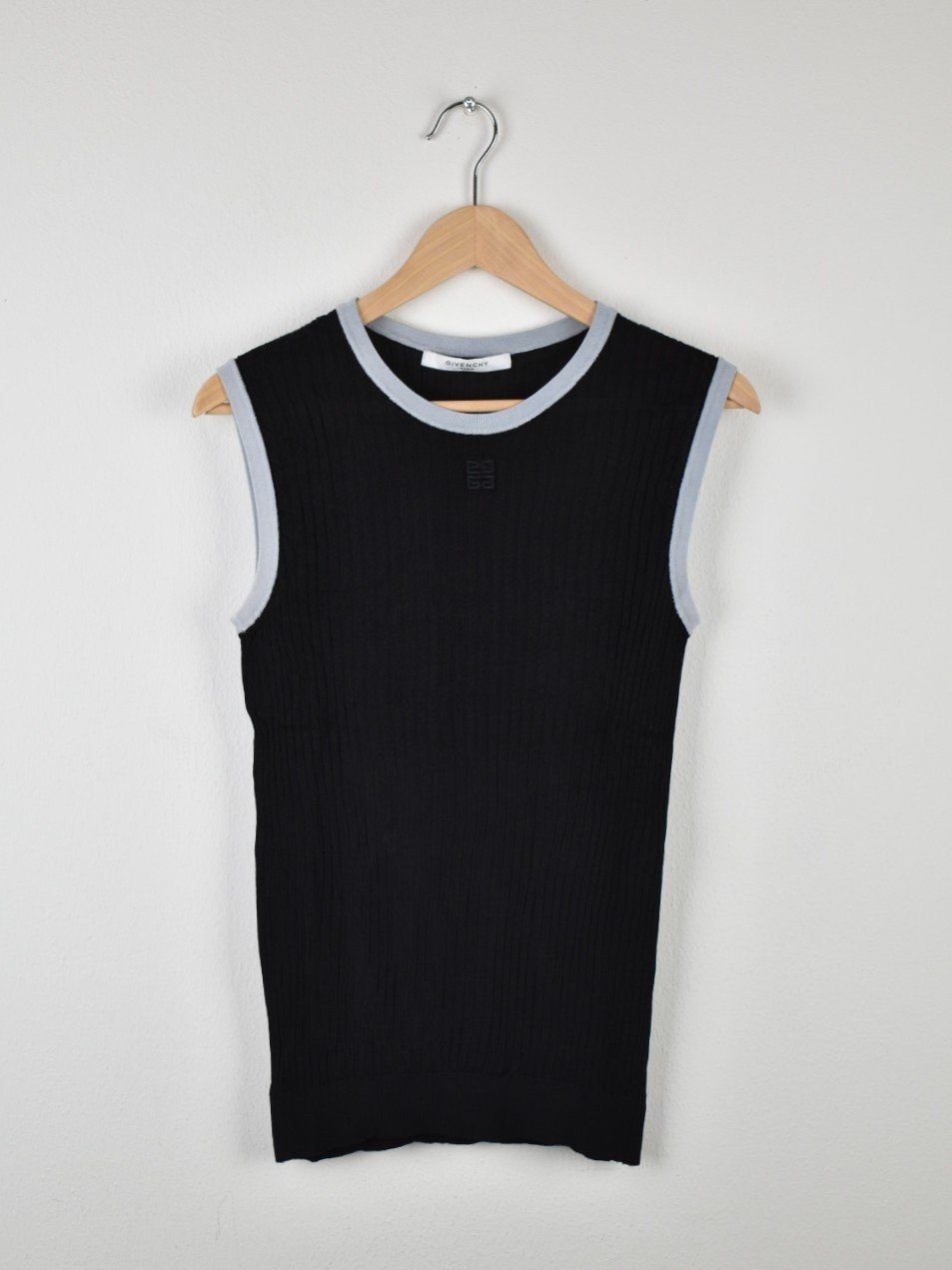 Givenchy Top: Givenchy Top Gr.M – Nuovo (secondo la descrizione) da Nürensdorf venduto da 2ND_STORY