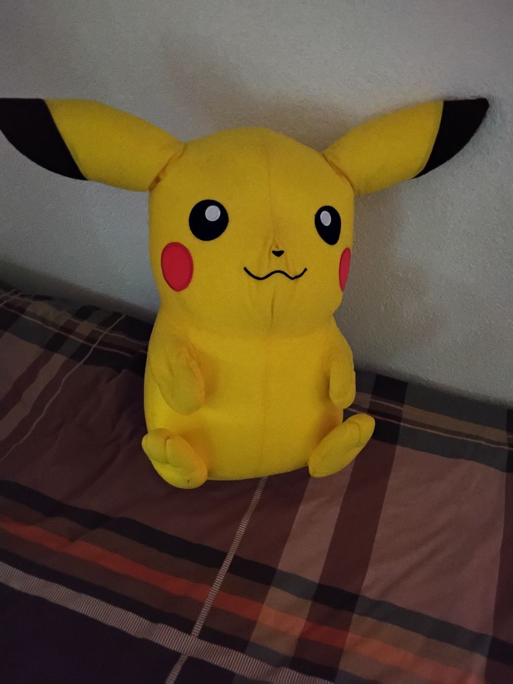 Pokémon Giocattoli: Plüschtier Stoff Pikachu Pokemon ca 50 cm – Nuovo (secondo la descrizione) da Wolhusen venduto da Schmetterling1975