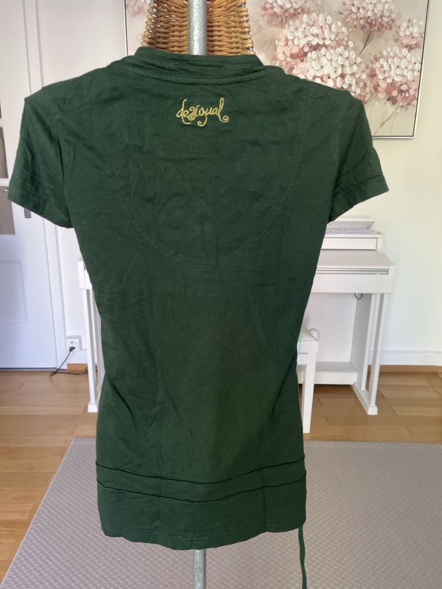 Desigual T-shirt: Desigual Shirt, grün, S – Usato da Solothurn venduto da Bobesch08 4