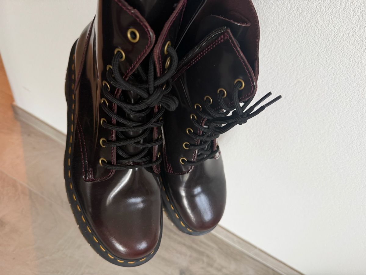 Dr. Martens Chaussures femmes: Doc Martens, bordeaux, Gr.44 – Neuf (Voir description) à Châbles FR par celine61 4