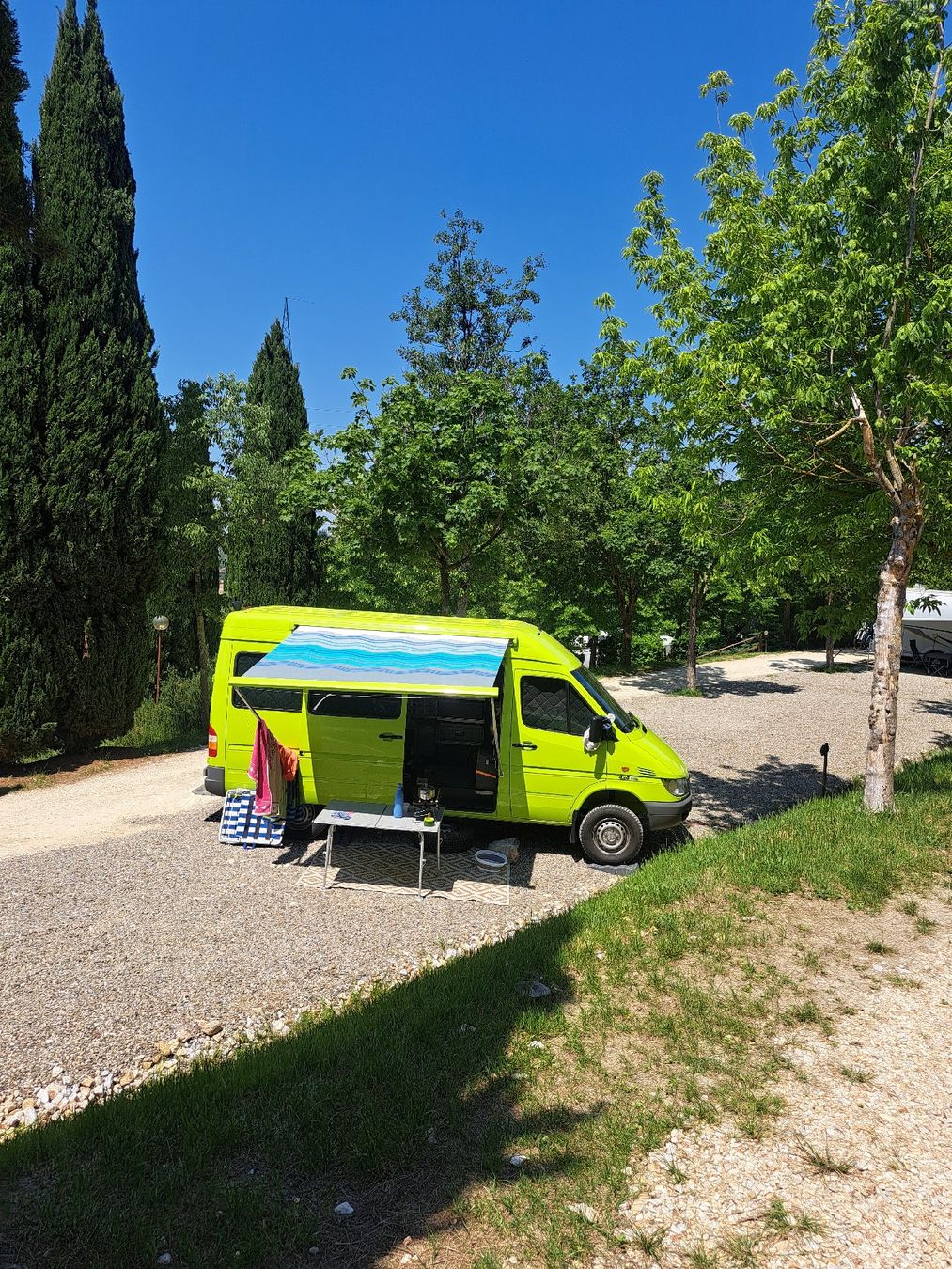 Mercedes-Benz Veicoli da campeggio: Mercedes-Benz Sprinter 4x4 Camper – Usato da Büren zum Hof venduto da Elsbeth08 5