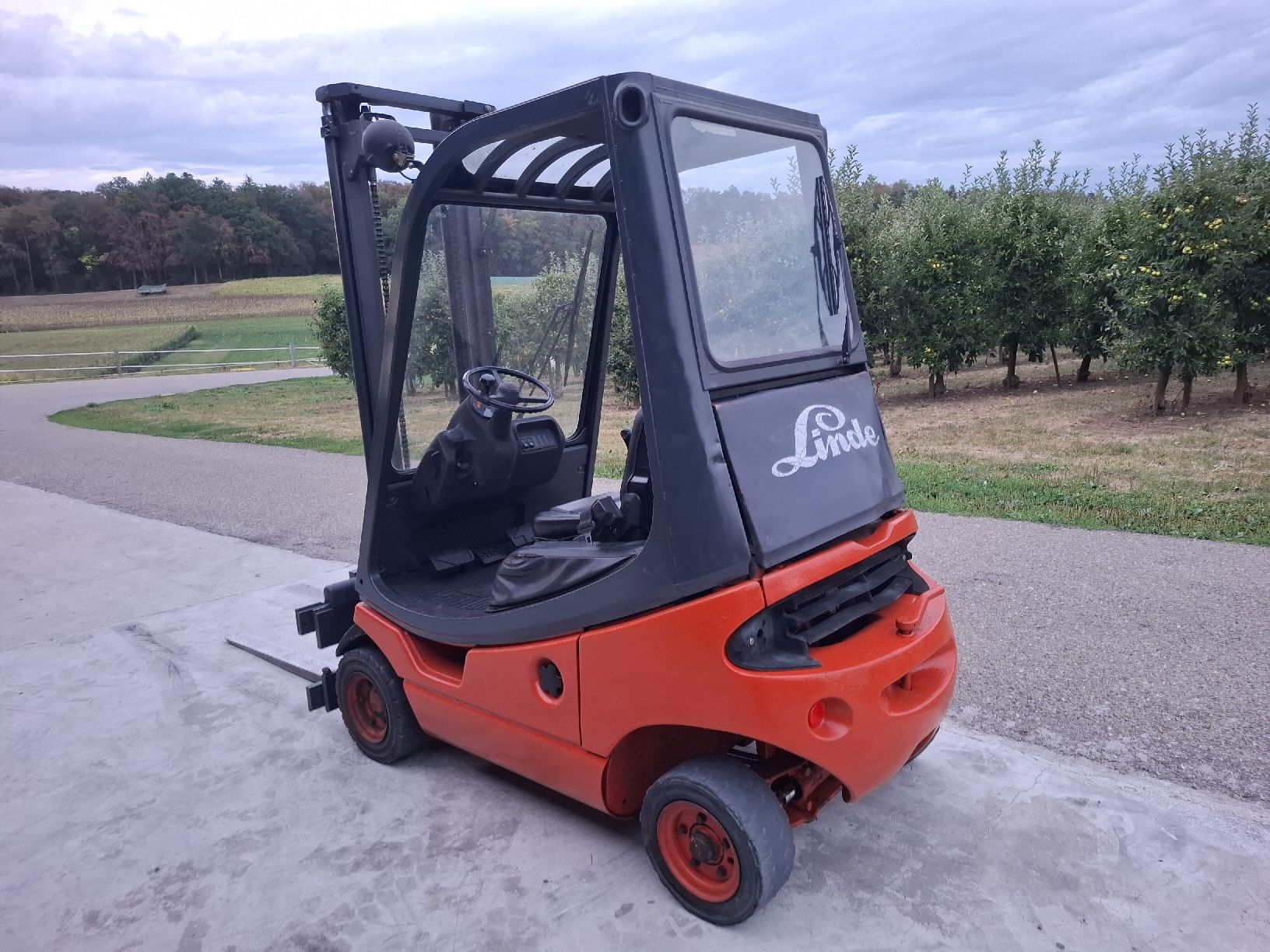 Linde Carrelli elevatori e a forche: Linde Stapler – Usato da Niederneunforn venduto da dominic044 1