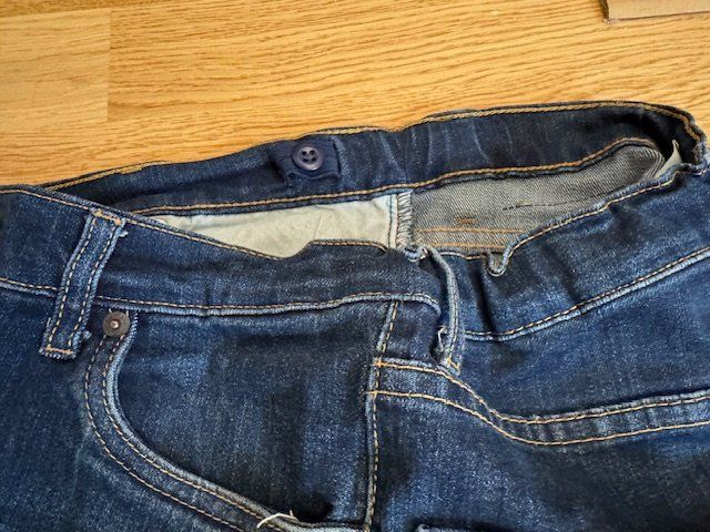 Pantaloni: Jeans Levis 510 Gr.176 – Usato da Wabern venduto da MagdalenaWabern 7