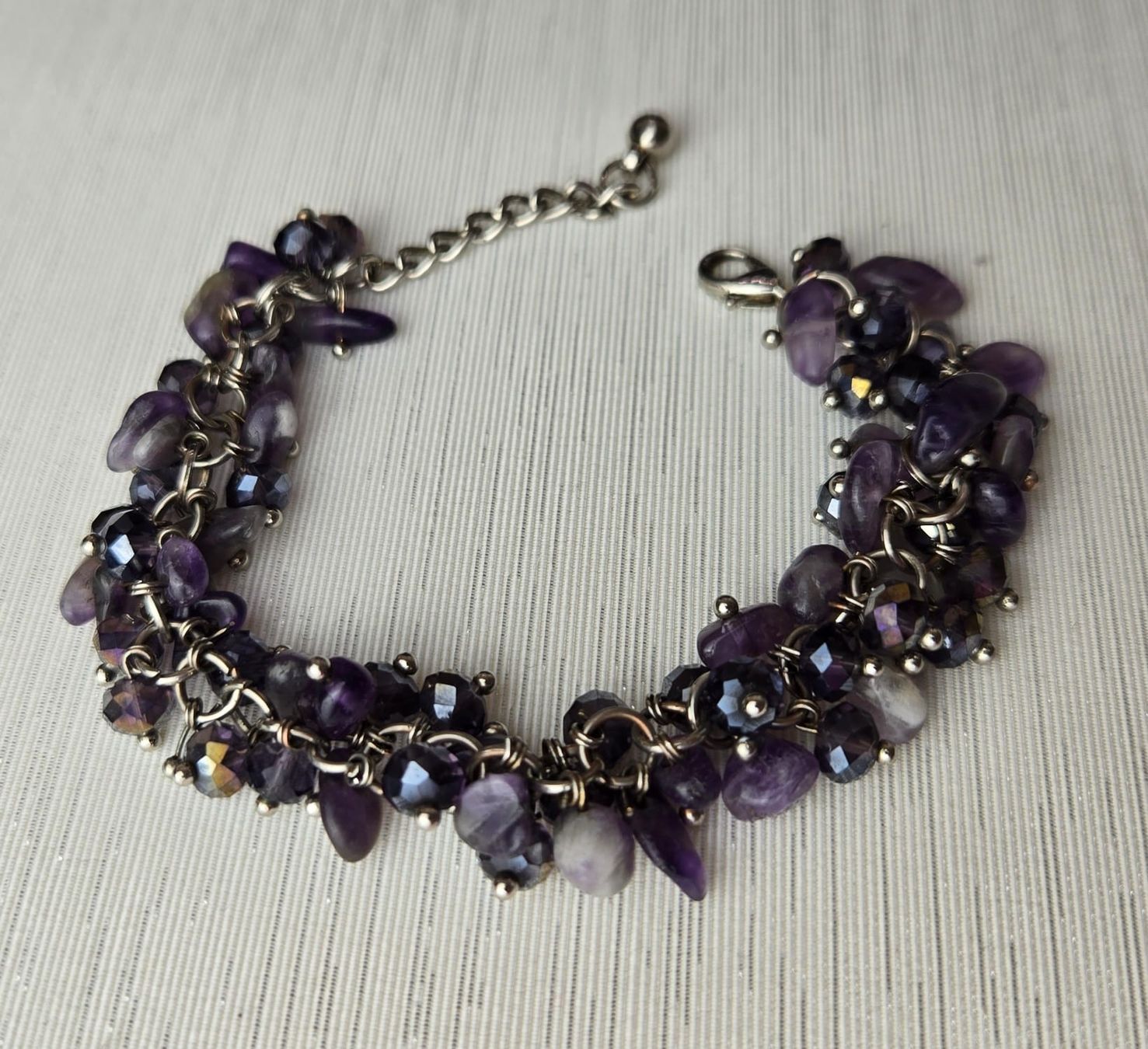 Bracciali & Braccialetti: Amethyst Armband, Silberfarben, elegant & zeitlos – Usato da Rheinsulz venduto da Dred