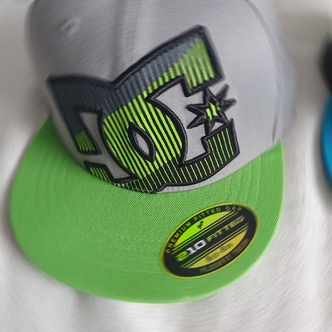 Copricapi, berretti & cappellini: Vintage  Flexfit Tech 6 1/2 -6 7/8 Cap – Nuovo (secondo la descrizione) da Pfaffhausen venduto da mai2002 3
