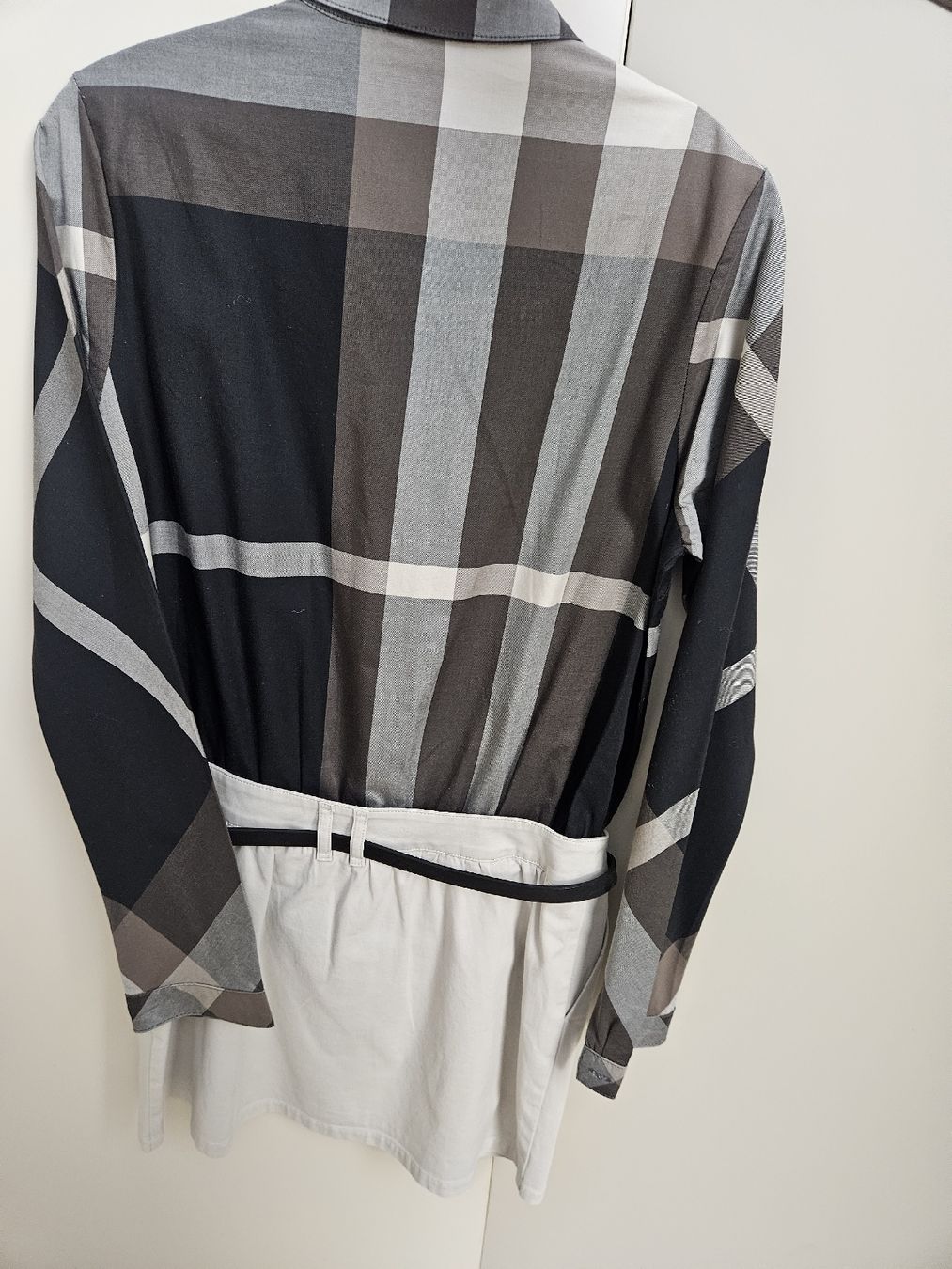 Burberry Vestiti & Gonne: Burberry Kleid Gr. 12Y / 150 cm, neu – Nuovo (secondo la descrizione) da zollikon venduto da irissauer 4