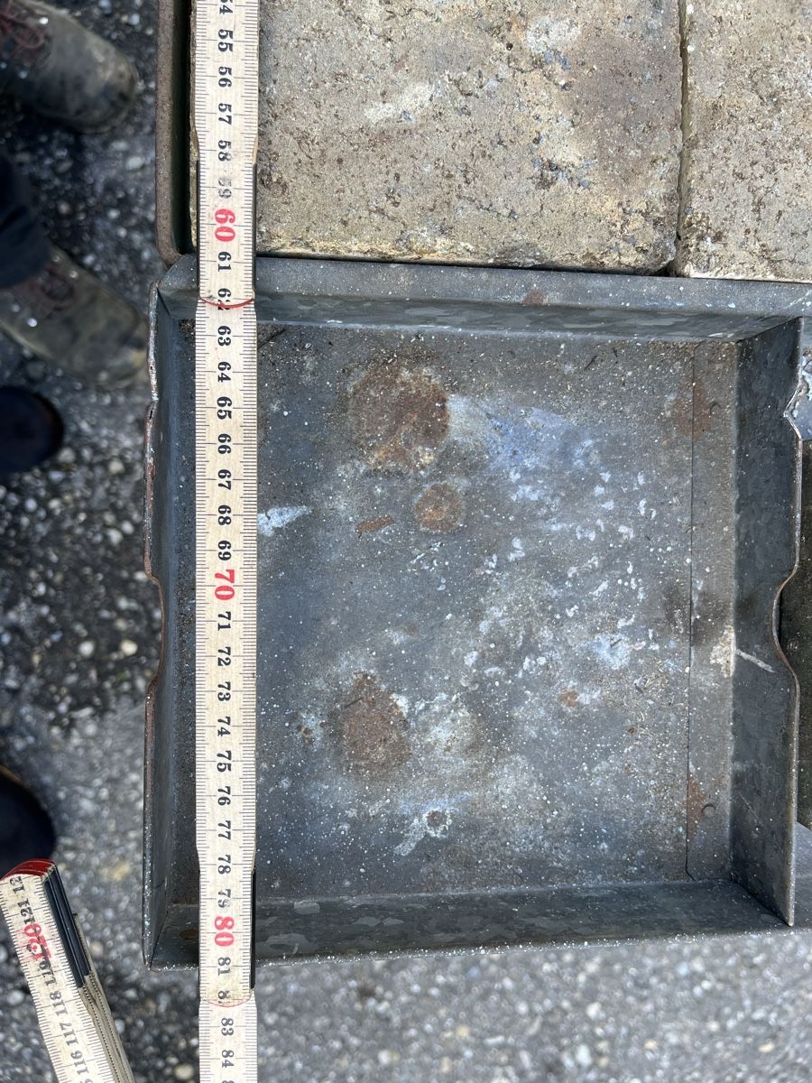 Tavoli: Kleiner Löttisch – Usato da Fischingen venduto da nat_9qn7 3