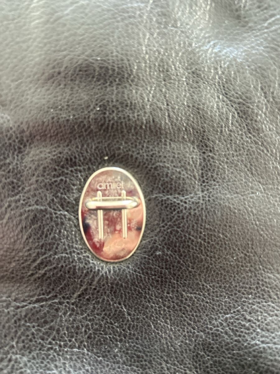 Borse da donna: Leder Tasche Damen – Amiet – Usato da Herisau venduto da Renee30 4