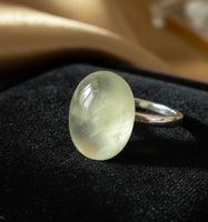 Silberring 925 mit Natur-Prehnit, edel & rein - Neu