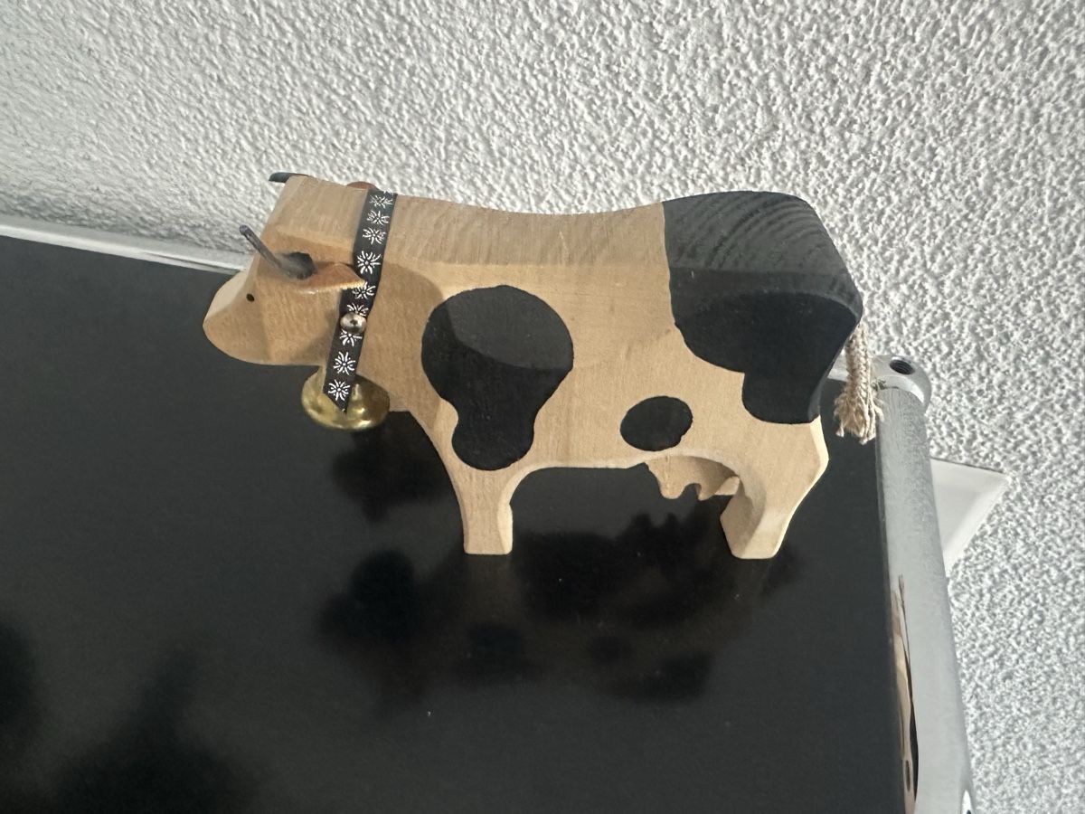 Trauffer Giocattoli: Trauffer Holzkuh mit Kalb – Usato da Chur venduto da Monbijou26
