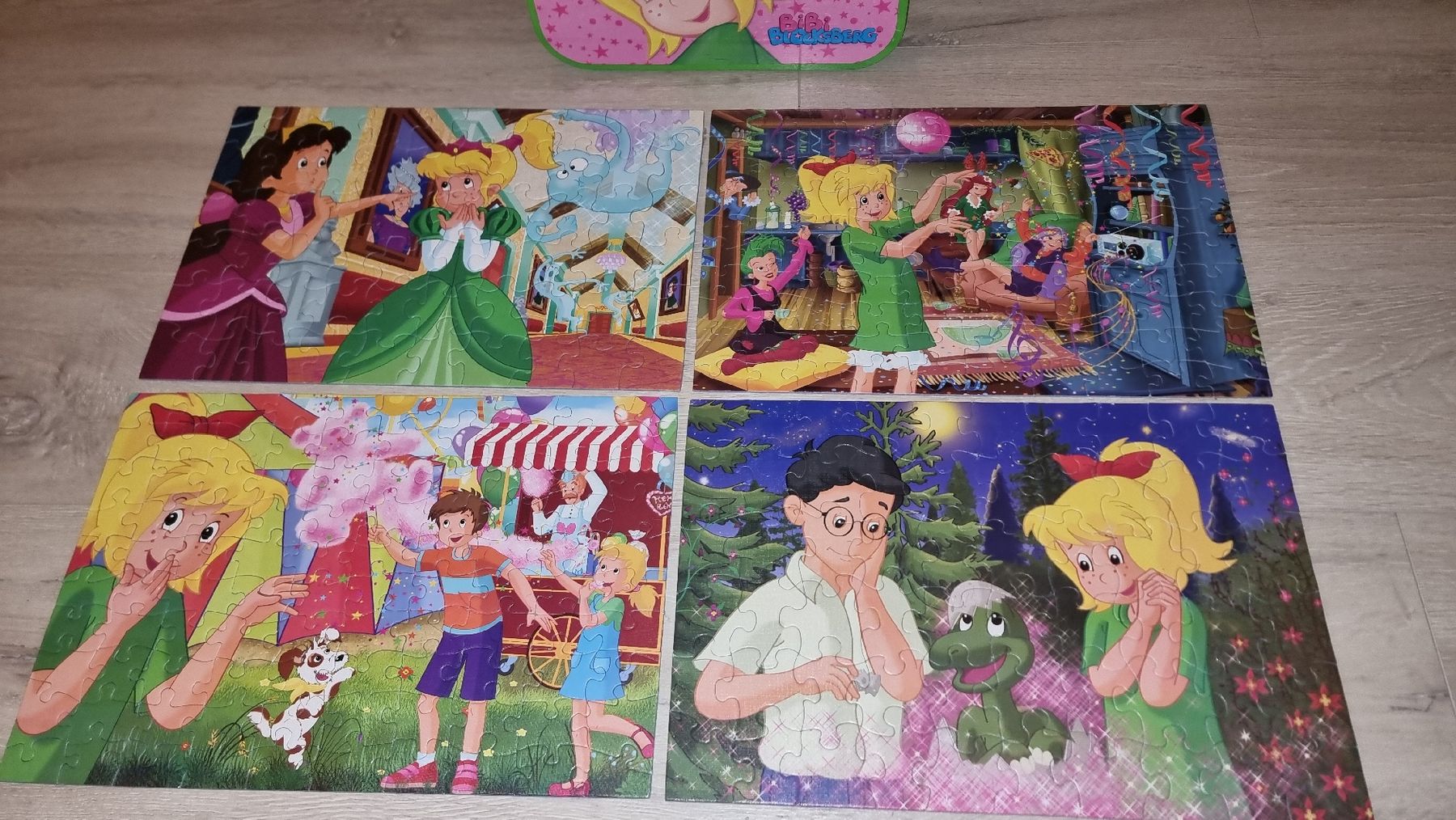 Puzzle: Bibi Blocksberg Puzzle-Set mit 4er Puzzles in Metallbox  – Usato da Wigoltingen venduto da Zuckerfee84 1