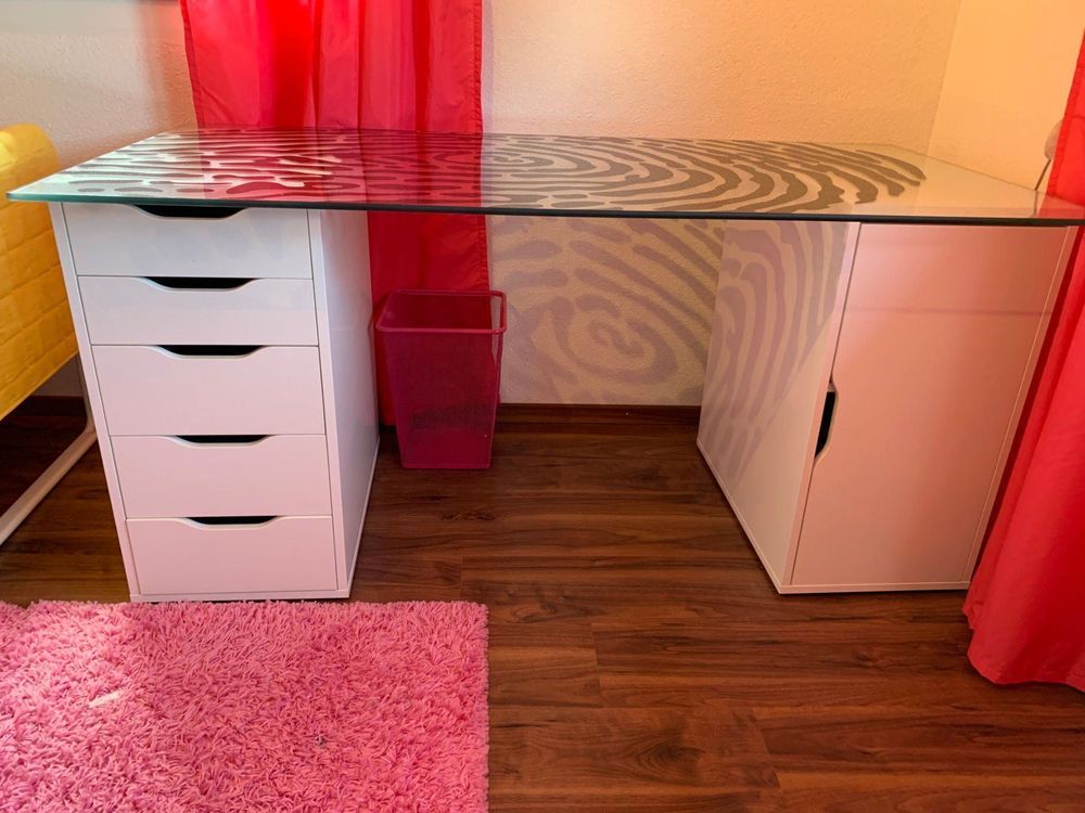 IKEA Schreibtisch Glasplatte+Tischbeine Kaufen auf Ricardo