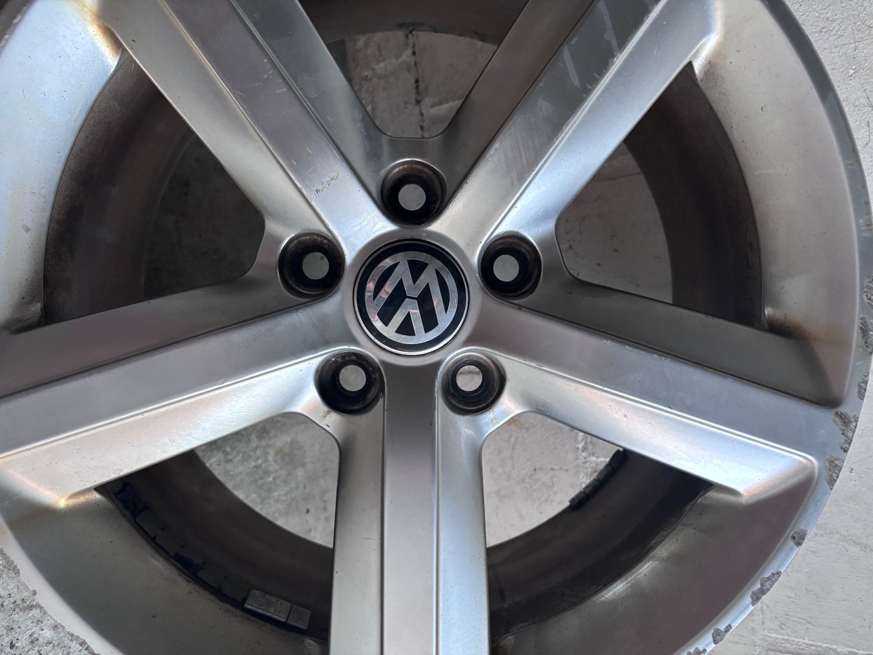 Volkswagen Cerchioni: Felgen Orginal VW – Usato da Frick venduto da silan28 6