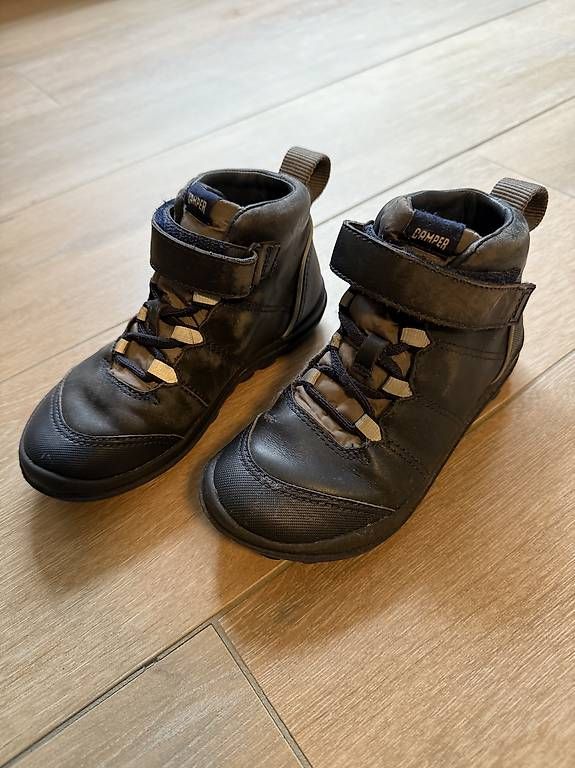 Scarpe per ragazzi: Camper enfants 29 – Usato da Bussigny venduto da nan_nw9d