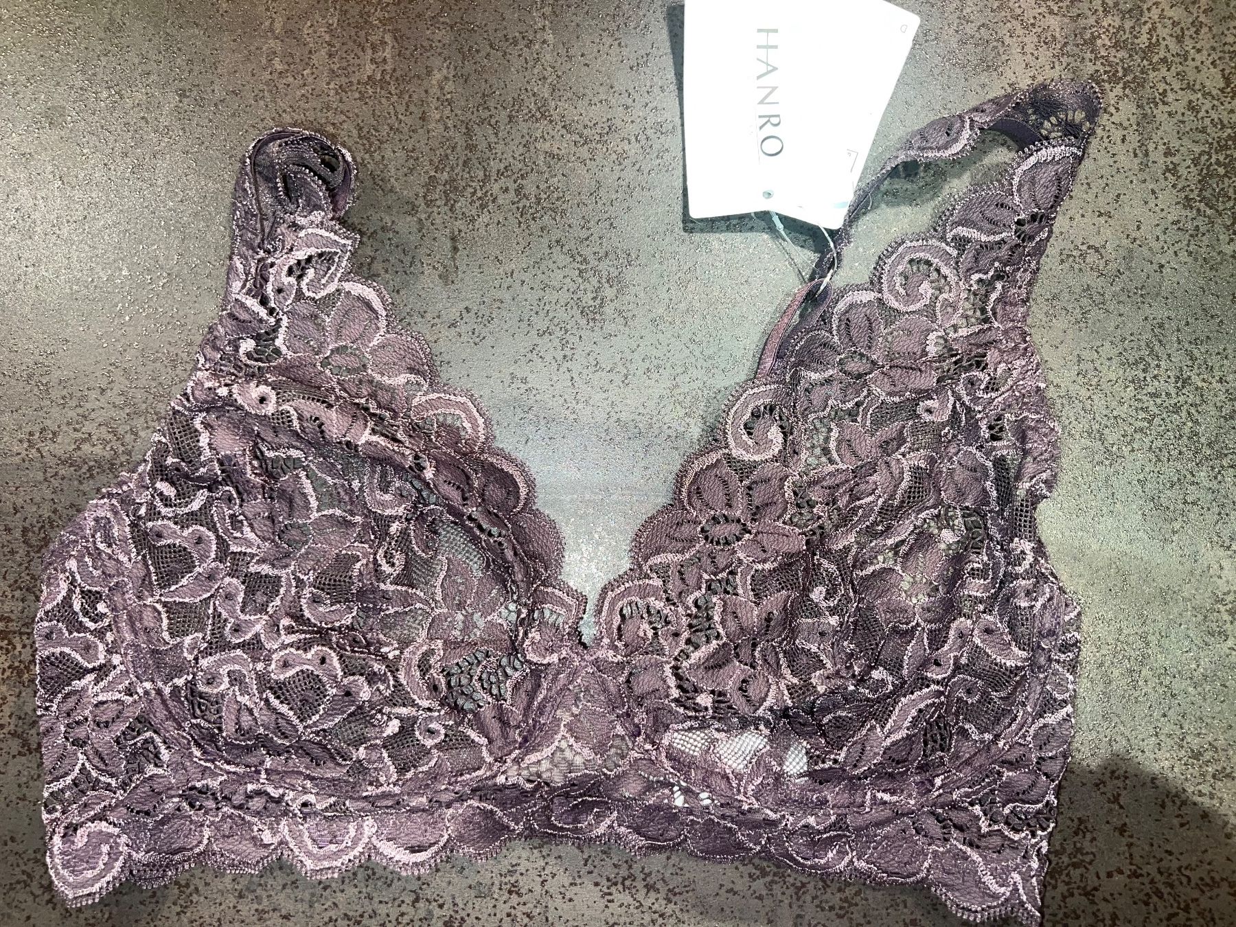 Hanro Altra biancheria intima: BH HANRO 75C neu – Nuovo (secondo la descrizione) da Dornach venduto da samuti