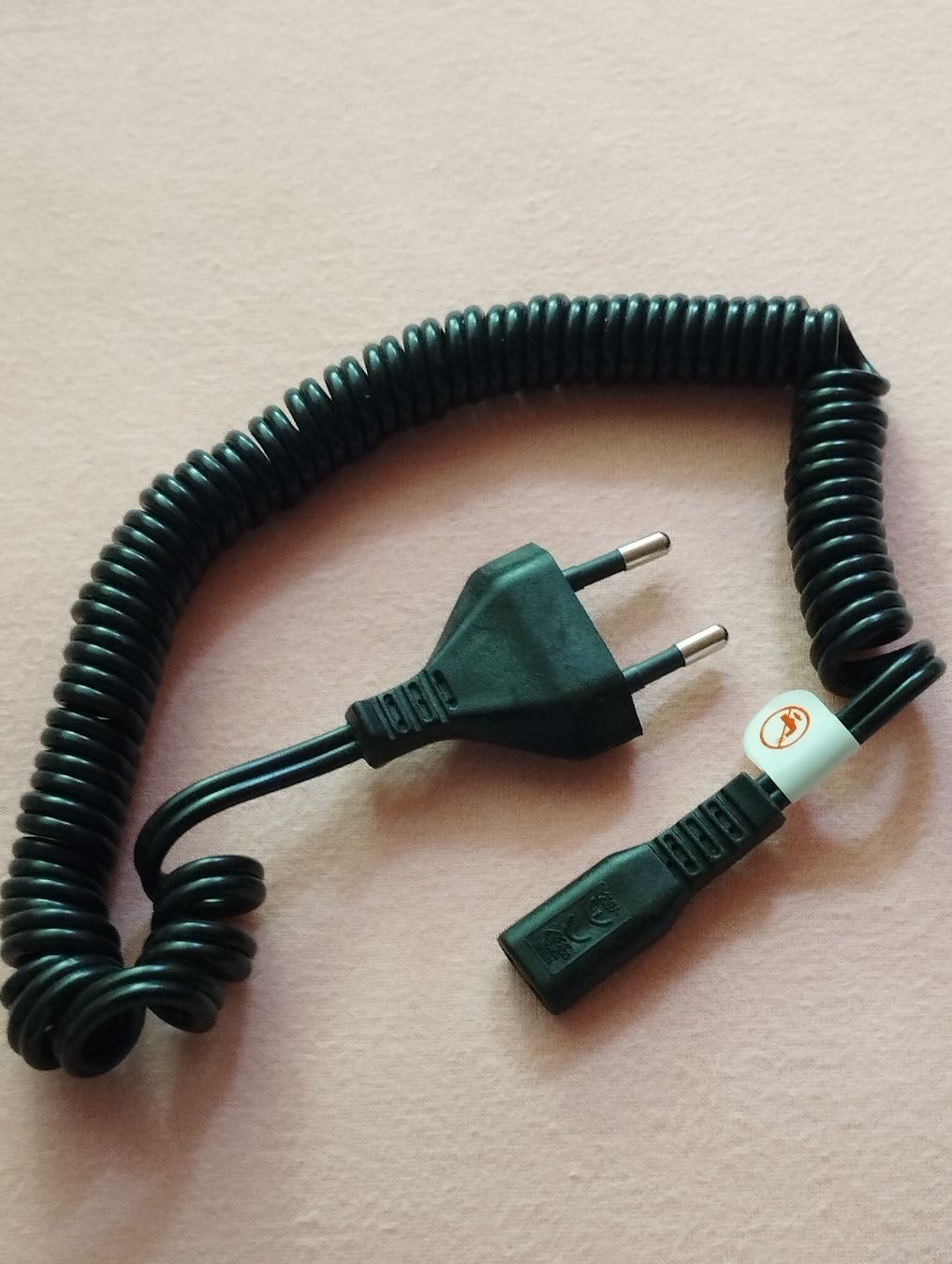 Kabel: Netzkabel Spiralkabel Schweizer Stecker Schwarz, neu – Neu und originalverpackt aus Ostermundigen von Dinge1 1