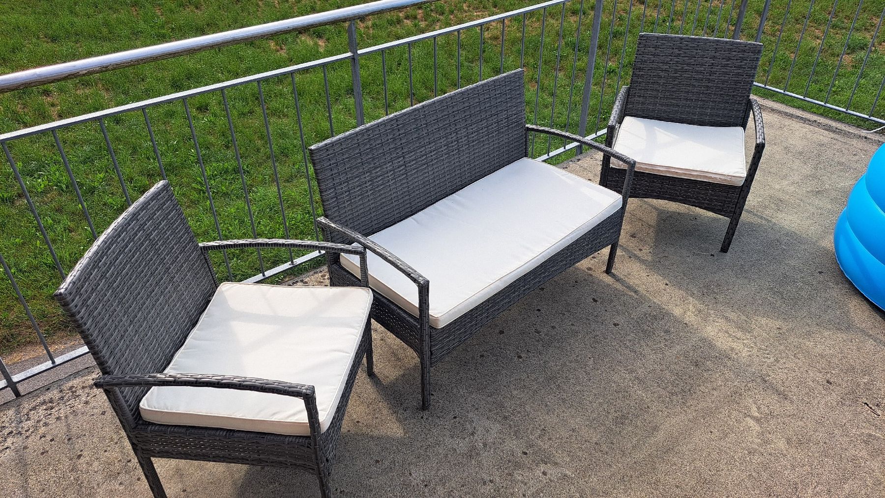 Sessel: Sitzgruppe für Balkon oder Terasse – Gebraucht aus Wattenwil von Masimon 1