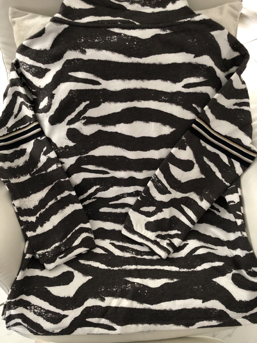 Pulls & Sweat-shirts: Sweatshirt von Tuzzi – Neuf (Voir description) à Bettwiesen par cofrarium 2