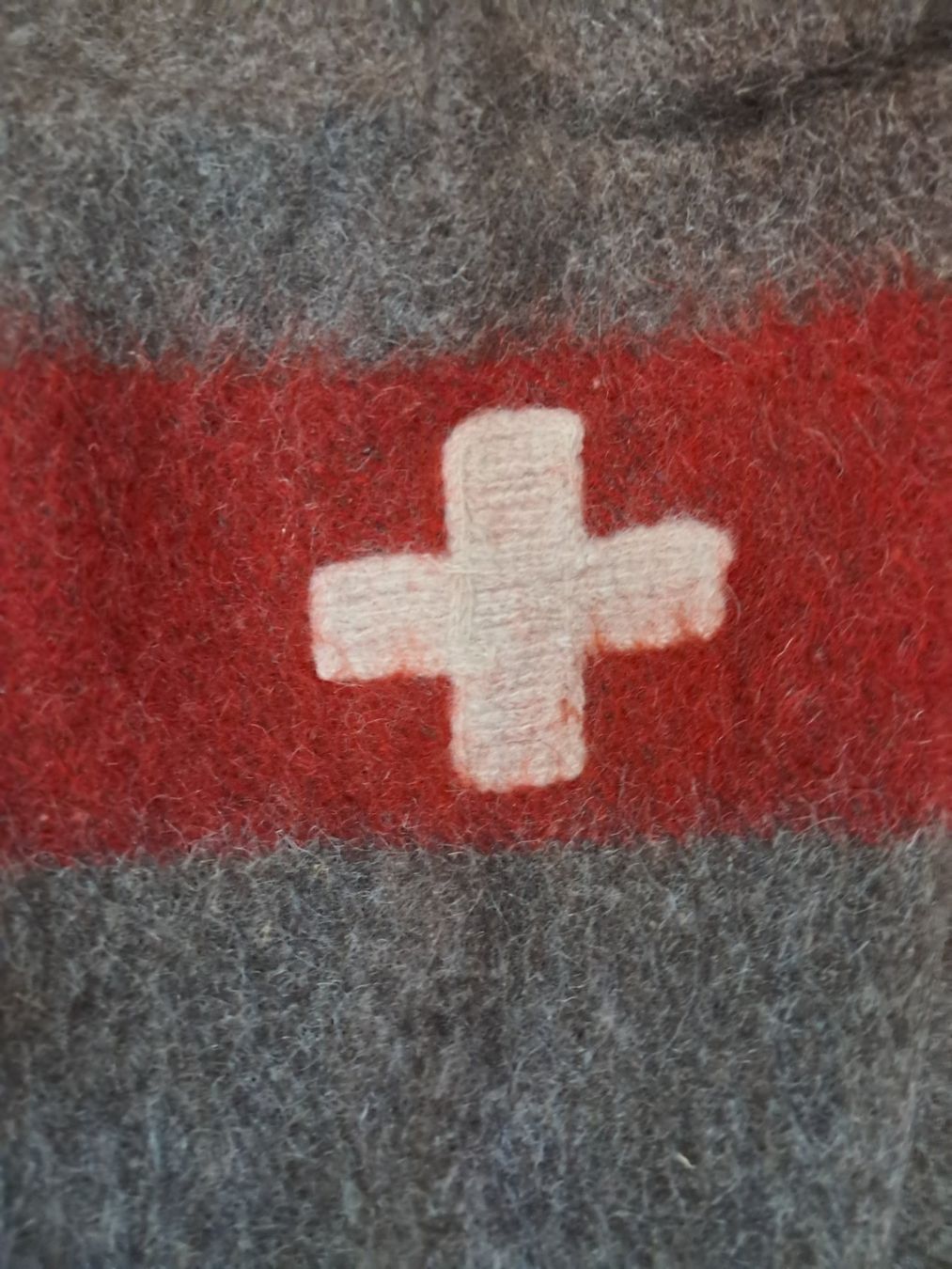 Schweizer Armee Coperte: Original Schweizer Armeedecke, Militärdecke, Wolldecke – Usato da Zürich venduto da Lia107 5