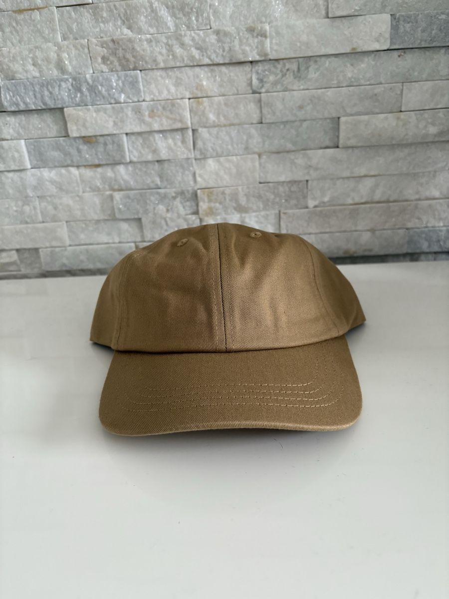 Copricapi, berretti & cappellini: Neues beiges Beechfield Cap – Nuovo e nell'imballaggio originale da Zürich venduto da janders