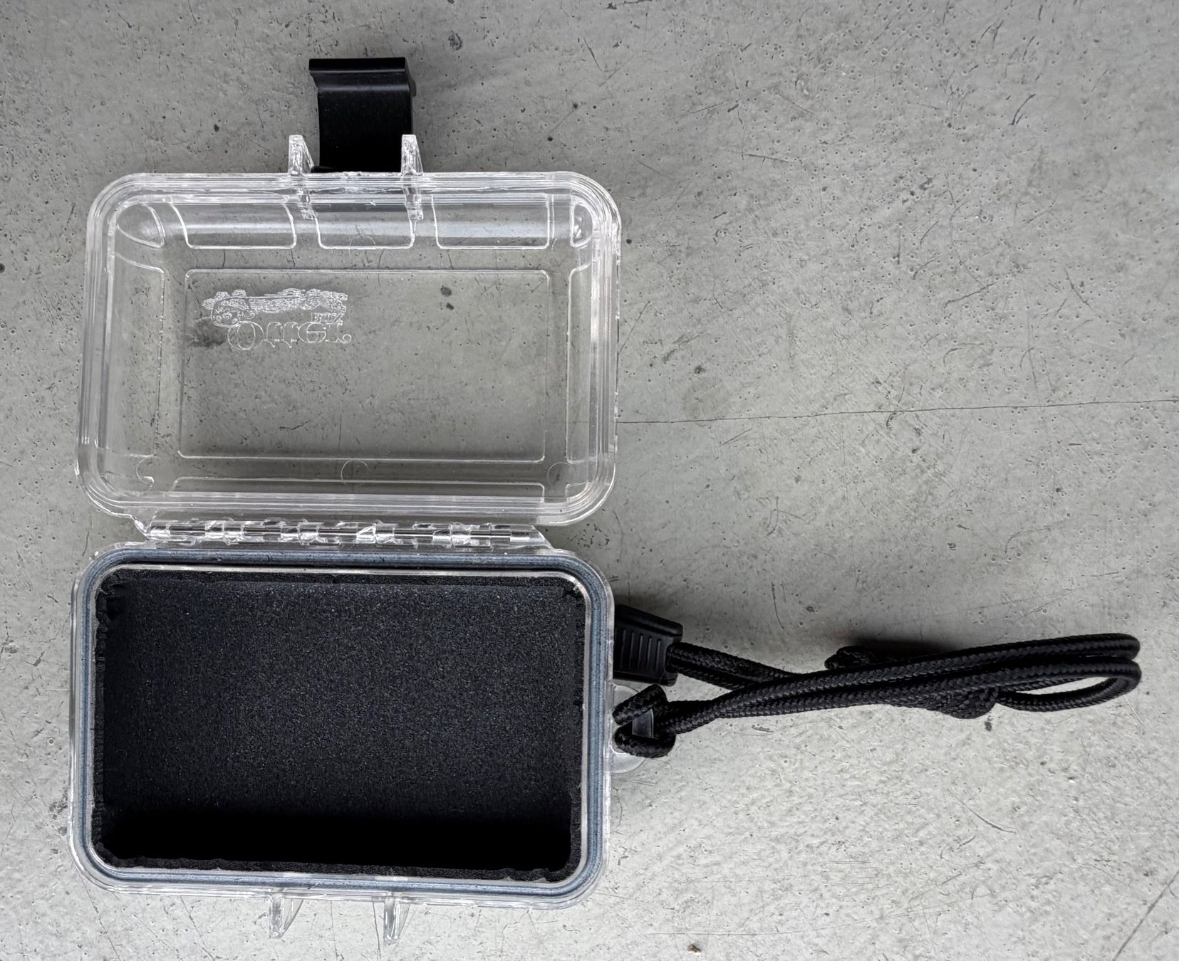 Behälter & Ähnliches: Otterbox wasserdichte Aufbewahrungsbox klein – Gebraucht aus Hergiswil NW von Klimsen 1