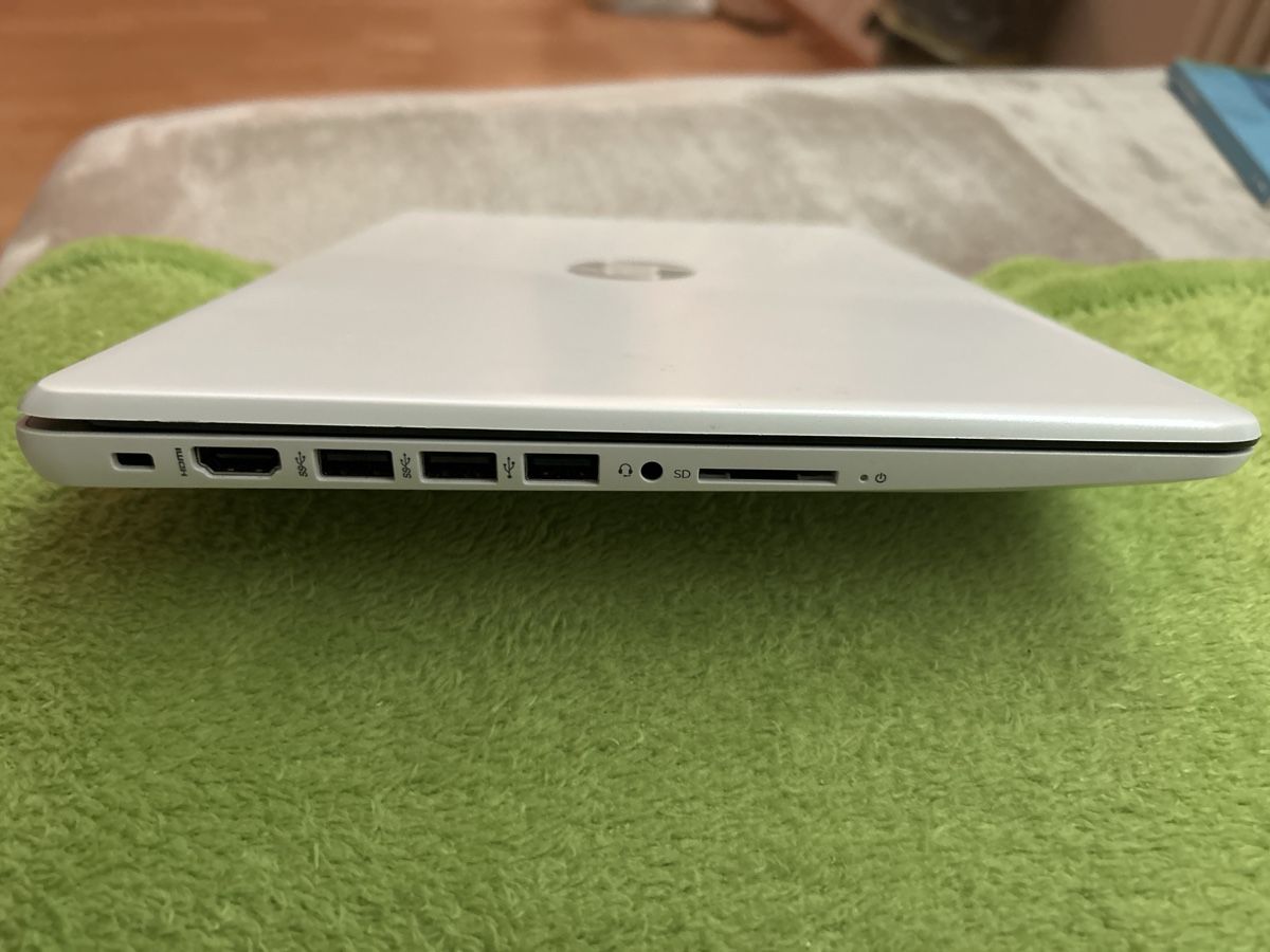 Hewlett Packard Notebook: HP Laptop inkl. Ladekabel – Usato da St. Gallen venduto da MoMaMu12 3
