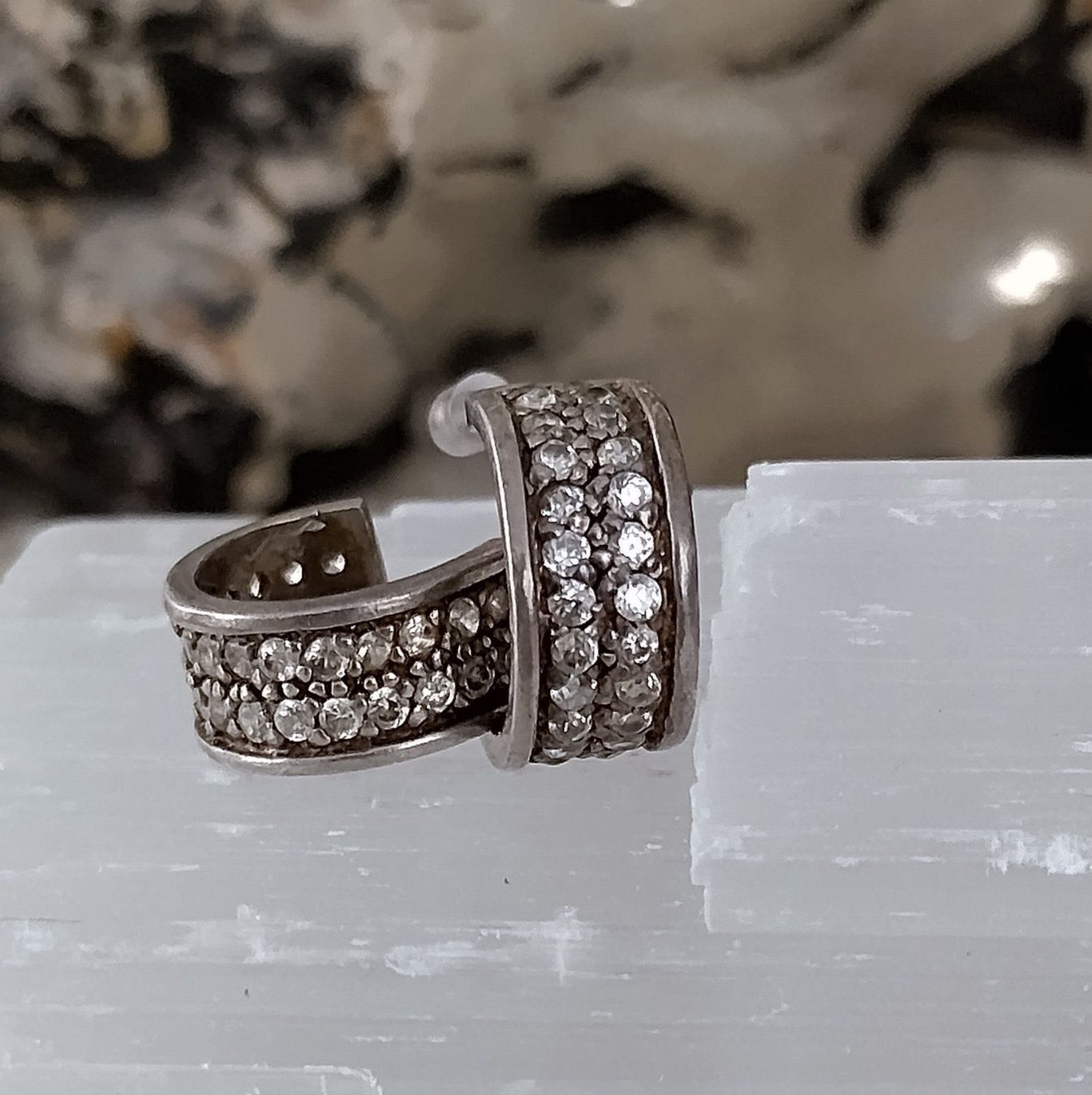 Ohrringe & -stecker: GLITZER HALB CREOLE OHRRINGE 925 SILBER – Gebraucht aus Romanshorn von BoutiqueA 1