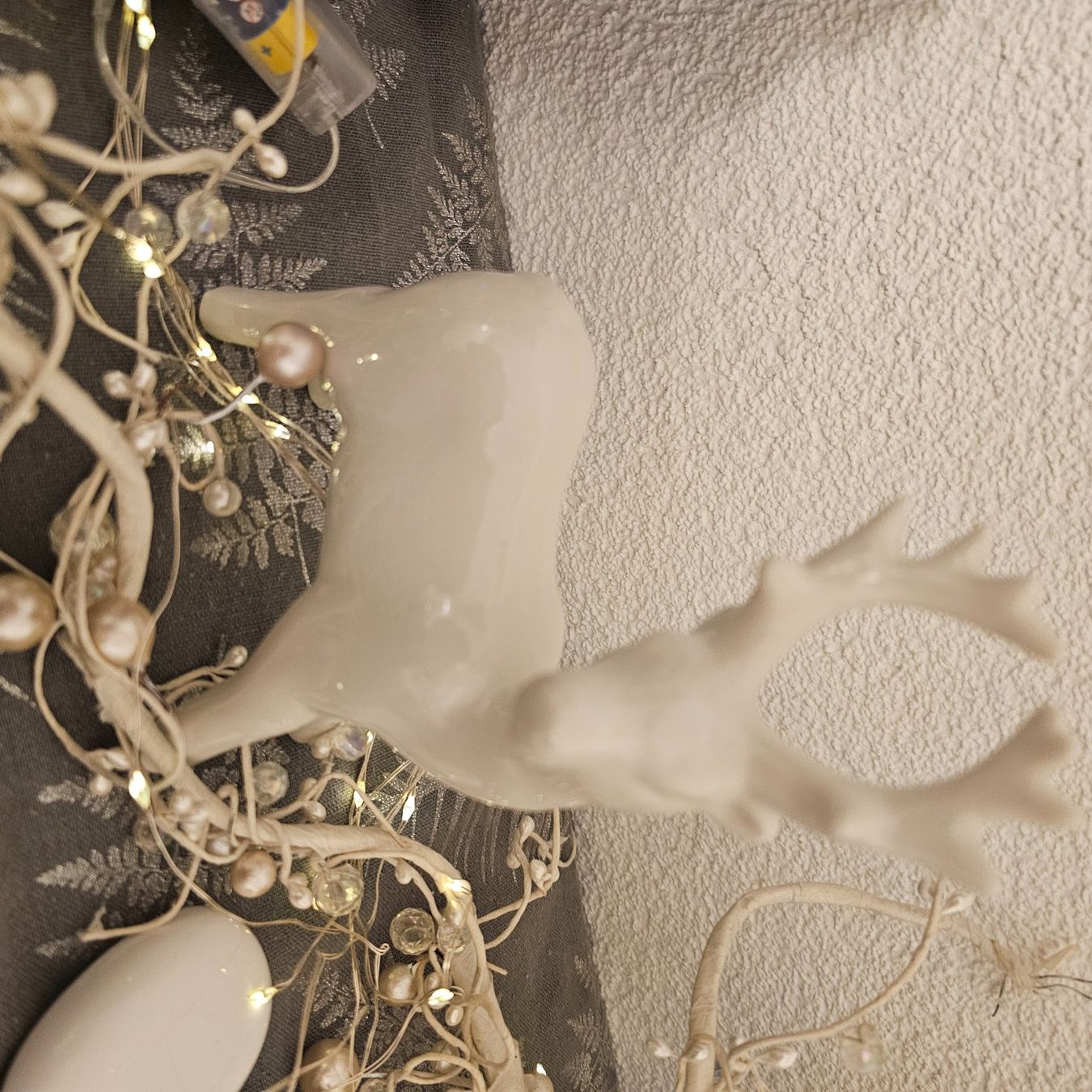 Globus Tutte le decorazioni: ENDET 2 weihnachts hirschen  und deckerl weisl – Nuovo e nell'imballaggio originale da wolfhalden venduto da 46464646 1
