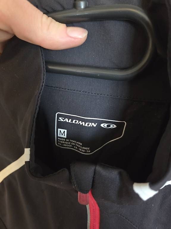Jacken: Laufjacke Salomon – Gebraucht aus Tschingel von Olivia.S 2