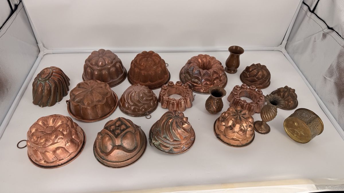 Backformen: Antike Kupfertöpfe Backformen  – Gebraucht aus Rotkreuz von perlengott