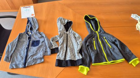 Lot de 3 jaquettes, taille 92