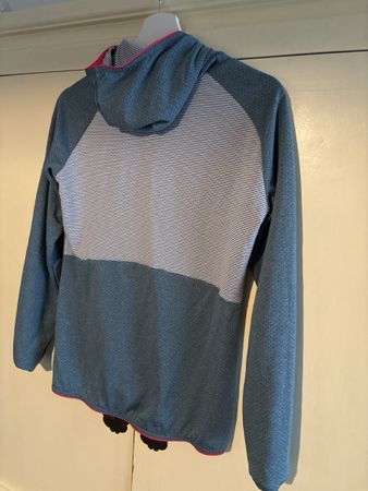 Vaude Kapuzenpullover blau gestreift Groesse 36 XS neuwertig